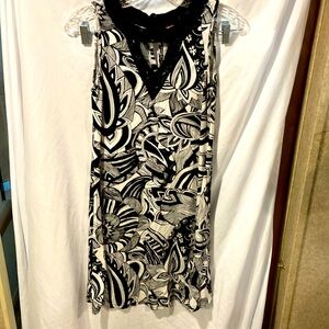 Summer dress with beaded design